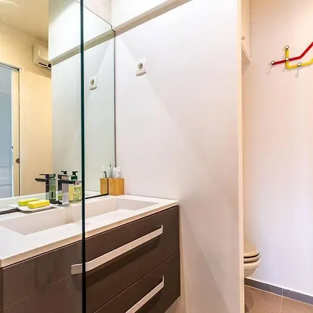 Guestready - Golden Sunshine In The 14th Arr. Apartament